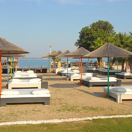 Apollonium Beach Flats And Villas Villa *